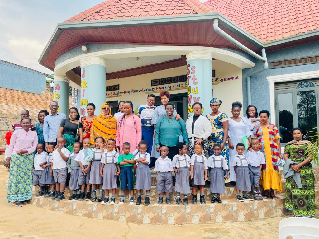 Light Stars Nursery & Primary School students and teachers showcasing our multilingual education program